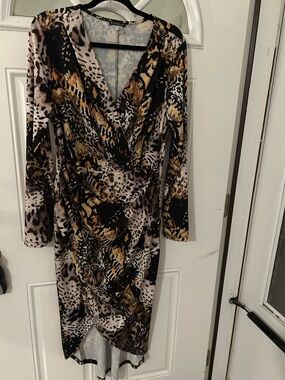 VENUS Long-Sleeve Faux-Wrap Animal Print Dress in Black and Brown. S3
